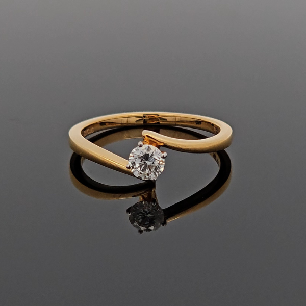 FOREVER WRAPPED RING